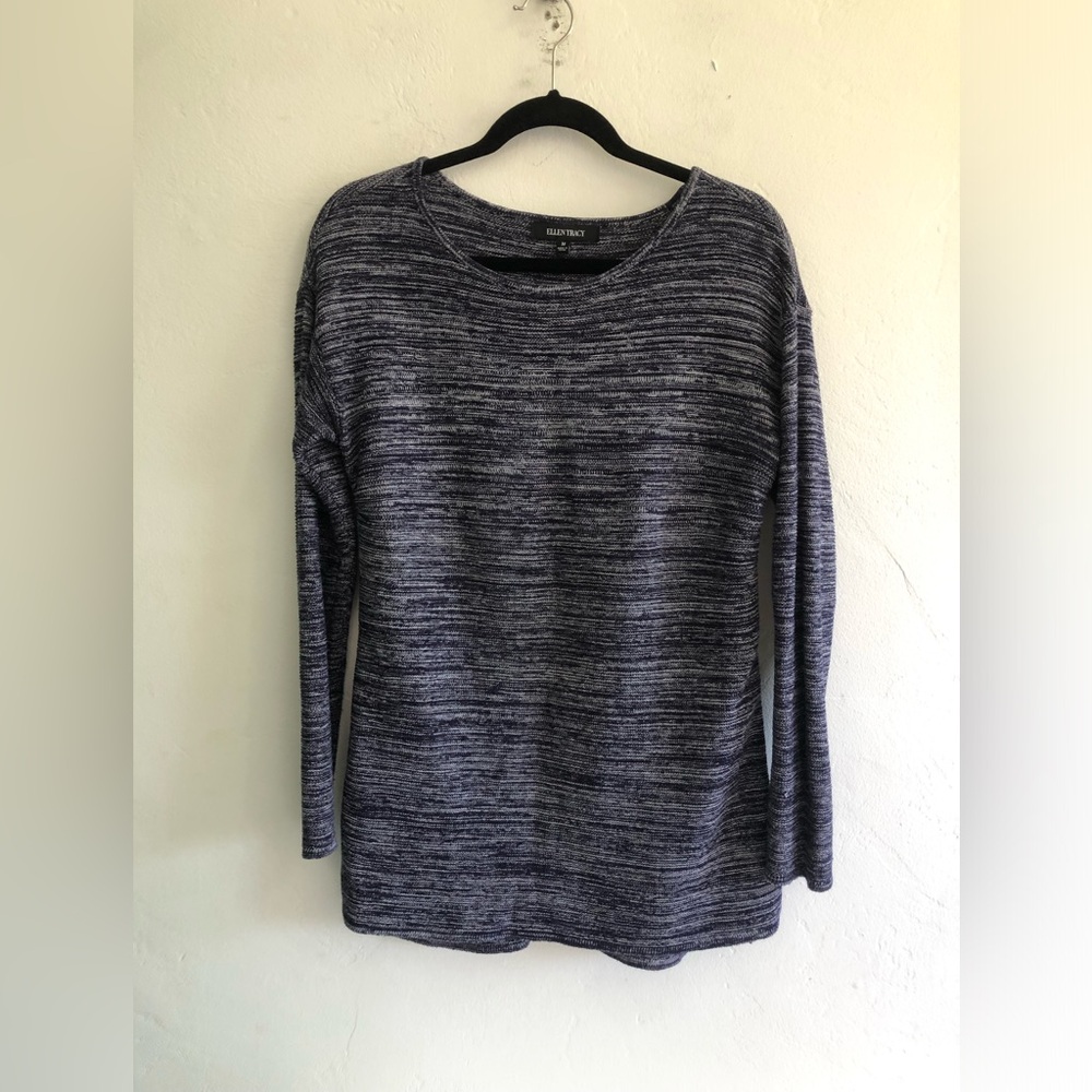 Ellen Tracy Women’s Size Medium Blue White Knit Sweater Top Long Sleeve
